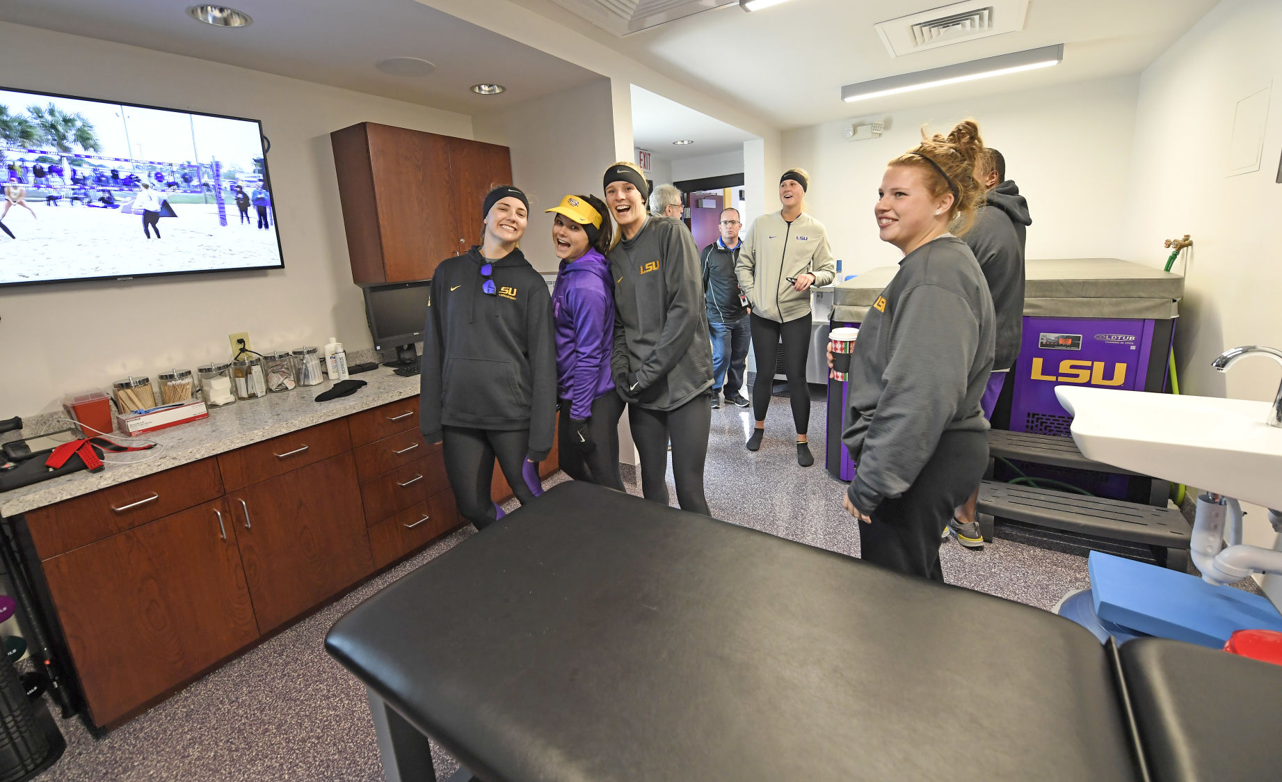 lsubeachvolleyball0197.0111519 bf.jpg